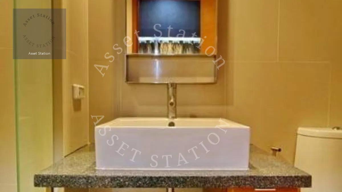 💥 Villa Sathorn – Luxury Condo ใจกลางสาทร พร้อมเข้าอยู่! 💎