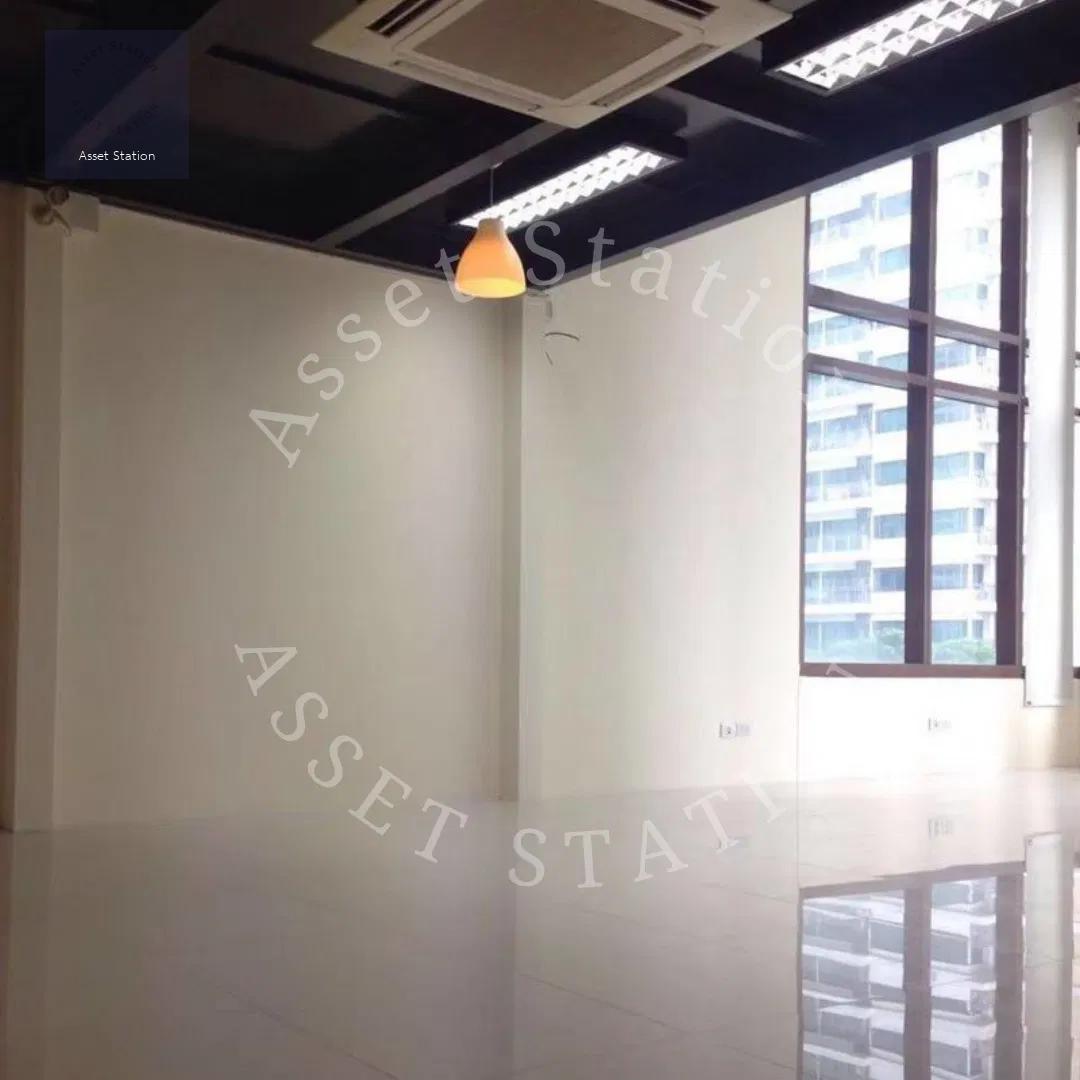 👑THE EMPORIO PLACE – ห้องใหญ่ แบ่งชั้น พร้อมทำโฮมออฟฟิศ 🌟