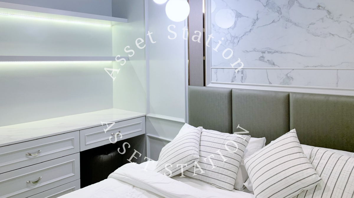 🚈✨ ราคาดีที่สุด! Life Asoke - Rama 9 ใกล้ MRT พระราม 9 เฟอร์ครบพร้อมอยู่ 🏢