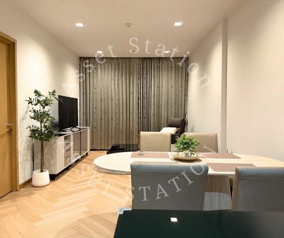 ให้เช่าคอนโดใกล้ มศว  2 ห้องนอน 🚅 HYDE SUKHUMVIT 13 🚄ใกล้ รถไฟฟ้า BTS สถานีนานา 270 ม.