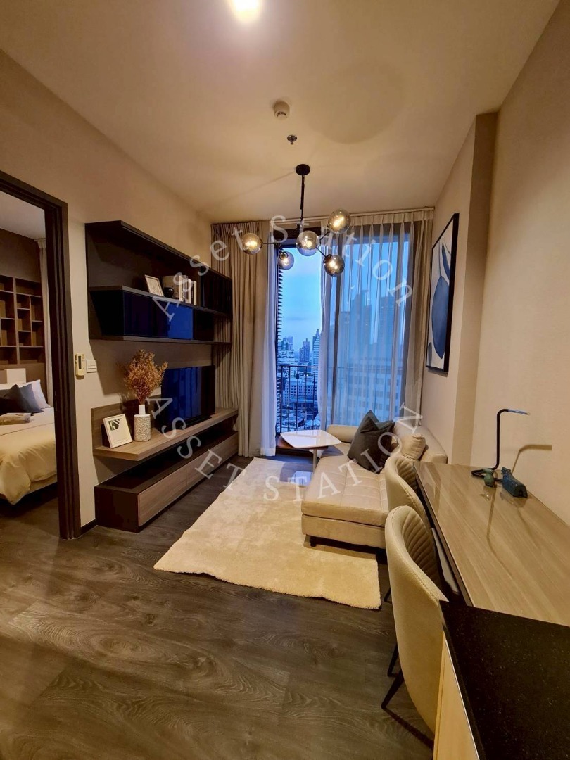 🚅คอนโด 1 ห้องนอน วิวสูง 🏢ที่ Edge Sukhumvit 23 เดินทางสะดวก 🚄ใกล้ BTS อโศก