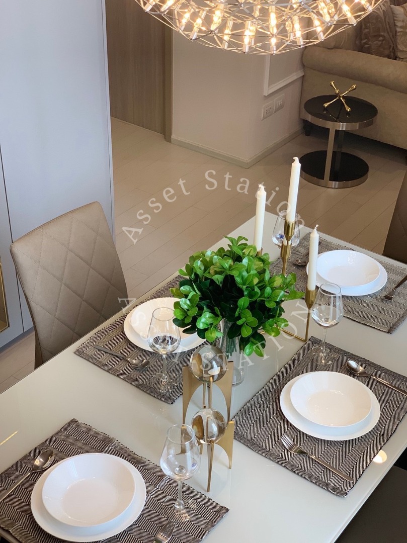 ✨คอนโด 2 ห้องนอน 🏢 NOBLE PLOENCHIT โนเบิล เพลินจิต เดินทางสะดวก 👜 ติดรถไฟฟ้า BTS เพลินจิต