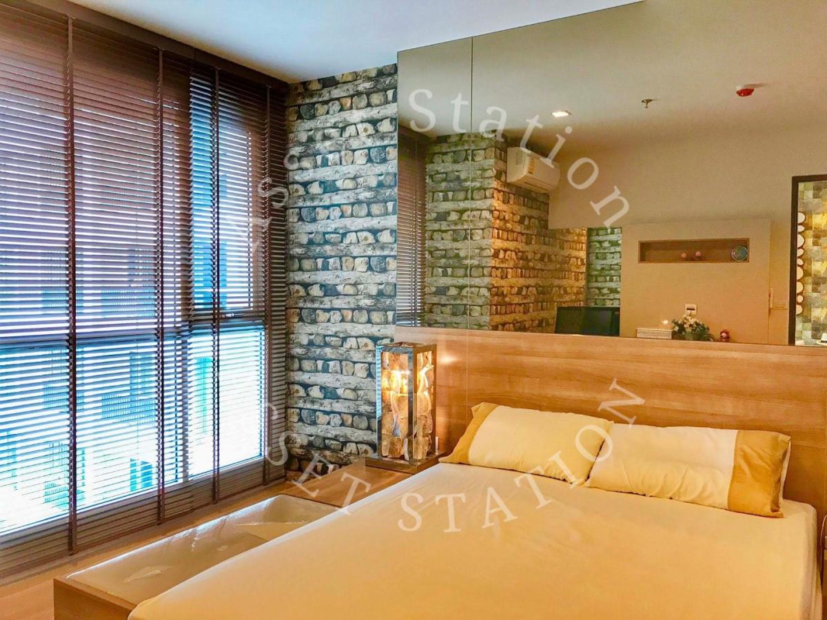 🚅ห้องว่างให่เช่า 💎1 ห้องนอนขนาดกว้าง Rhythm Sathorn เดินทางสะดวก 🚆 ใกล้ BTS ช่องนนทรี