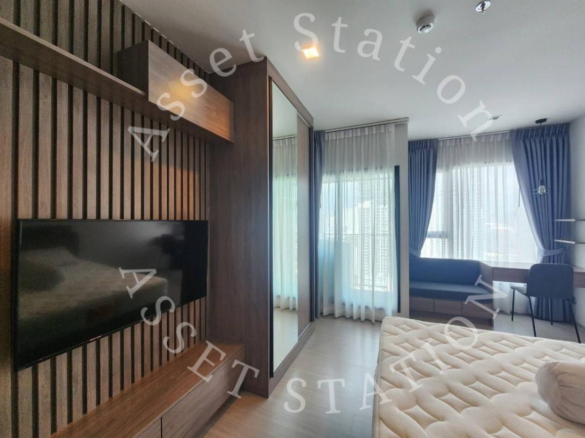 🔥 ปล่อยเช่า Life Asoke – Rama 9 ห้องสวย วิวเมือง ใกล้ MRT เพียงไม่กี่ก้าว!