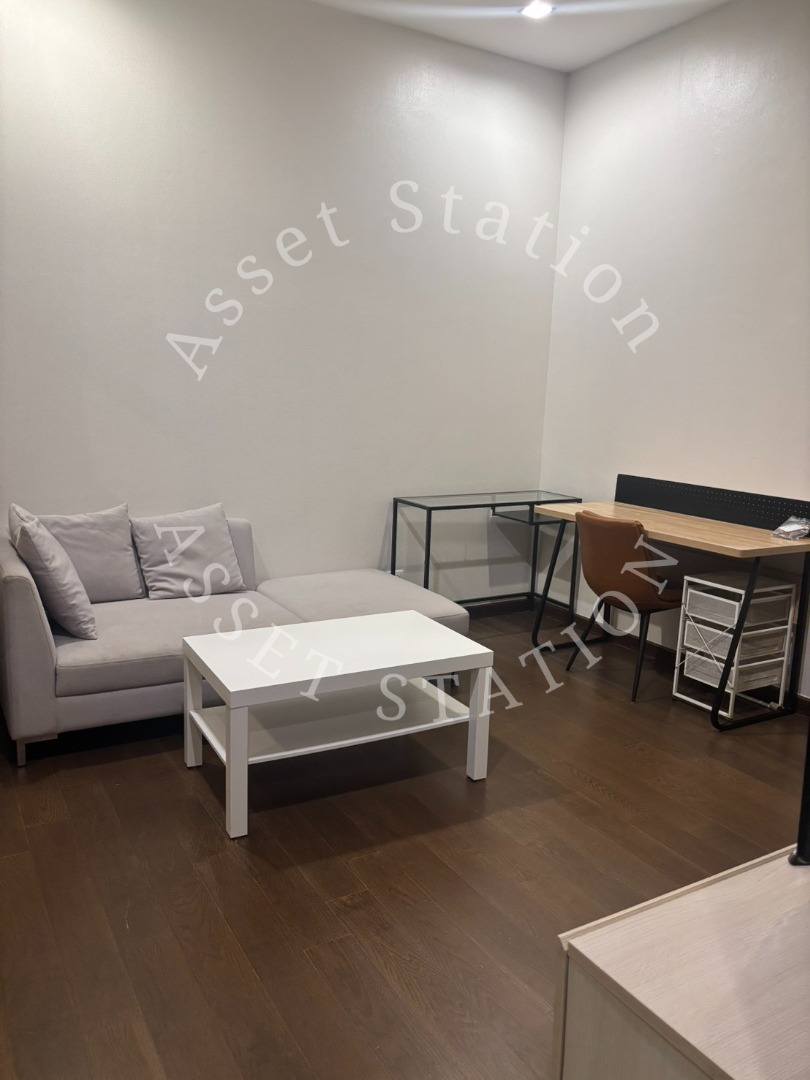 🌟 Q Asoke ห้องเช่าสุดคุ้ม ทำเลดี ใกล้ห้าง ใกล้มหาลัย! 🛍️🎓