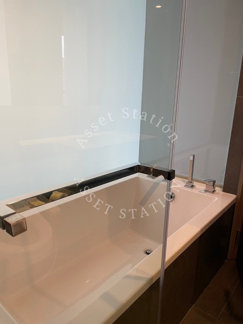 [สัญญา 2 ปี]💎🌟พร้อมเช่า คอนโดหรู THE ESSE at SINGHA COMPLEX ห้องกว้างเป็นสัดส่วน วิวเมือง | MRT เพชรบุรี🏢💎