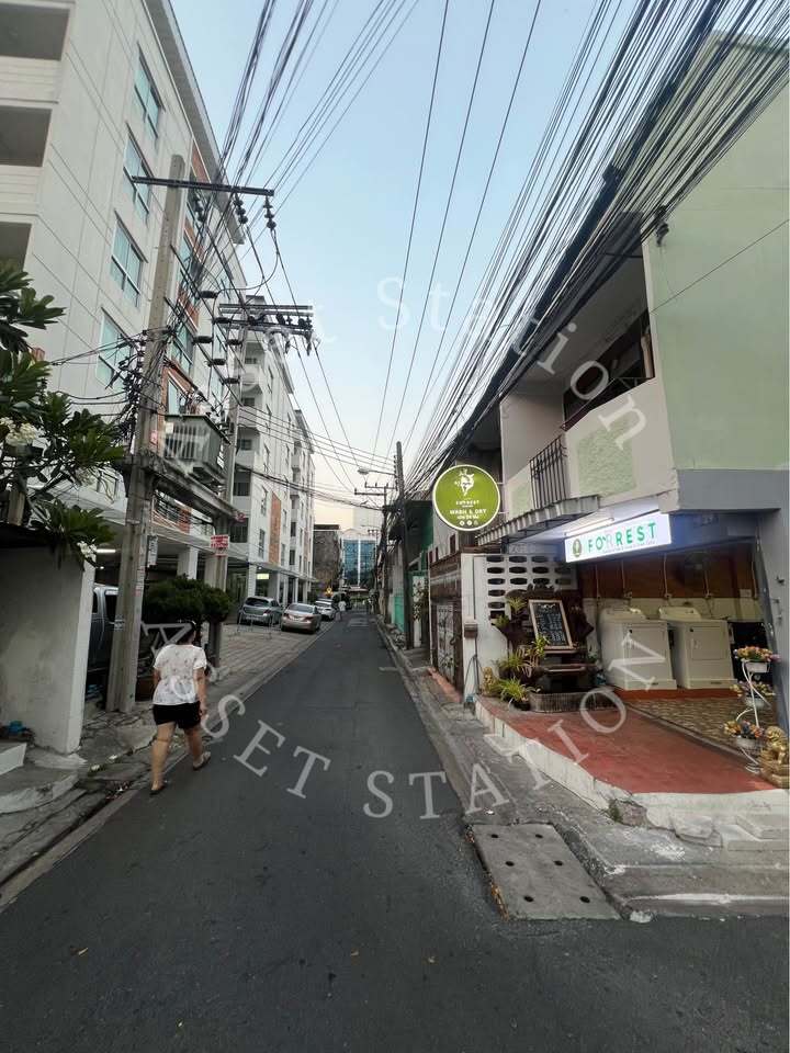 🏠อาคารพานิชย์ ค้าขาย+พักอาศัย ห้อง4ห้องนอน3ห้องน้ำ ทำเลดี ใกล้ MRT สุทธิสาร🌟