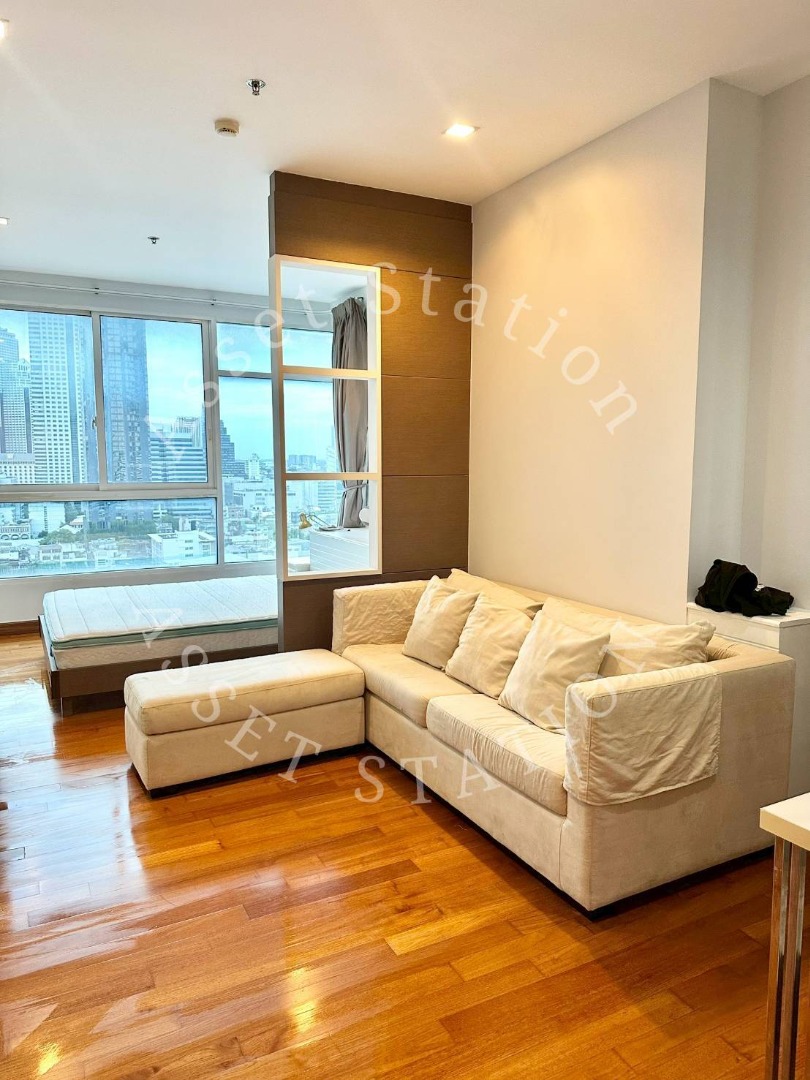 🏙️ ให้เช่า Ivy Sathorn 10 คอนโดหรูใจกลางสาทร ใกล้ BTS ช่องนนทรี พร้อมเข้าอยู่ ✨
