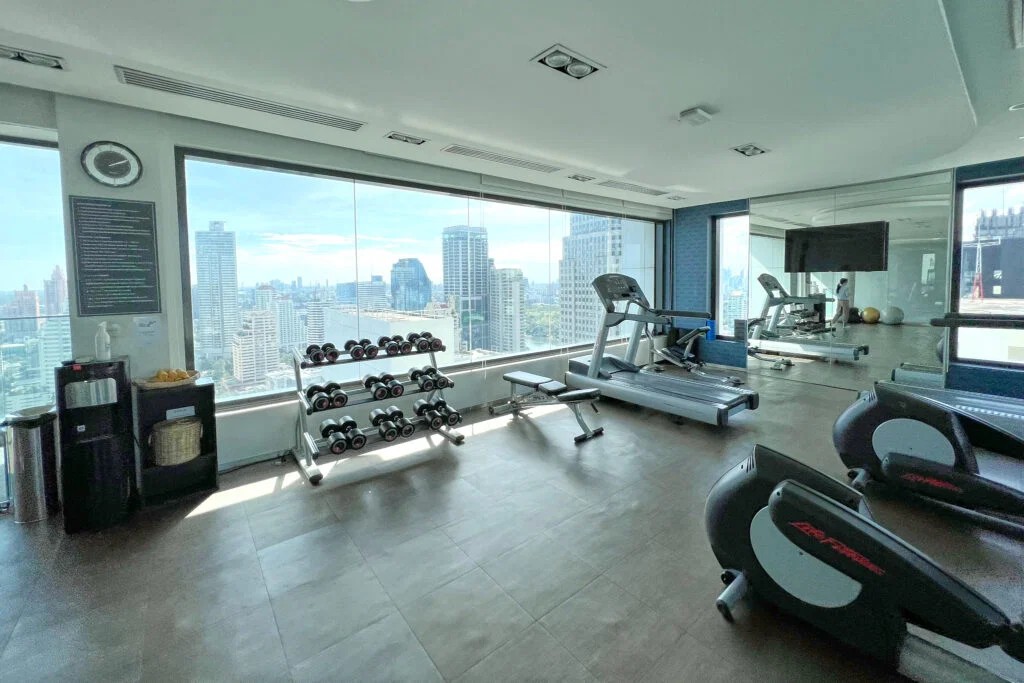 Edge sukhumvit 23  | 🚅 ใกล้ BTS อโศก Terminal 21