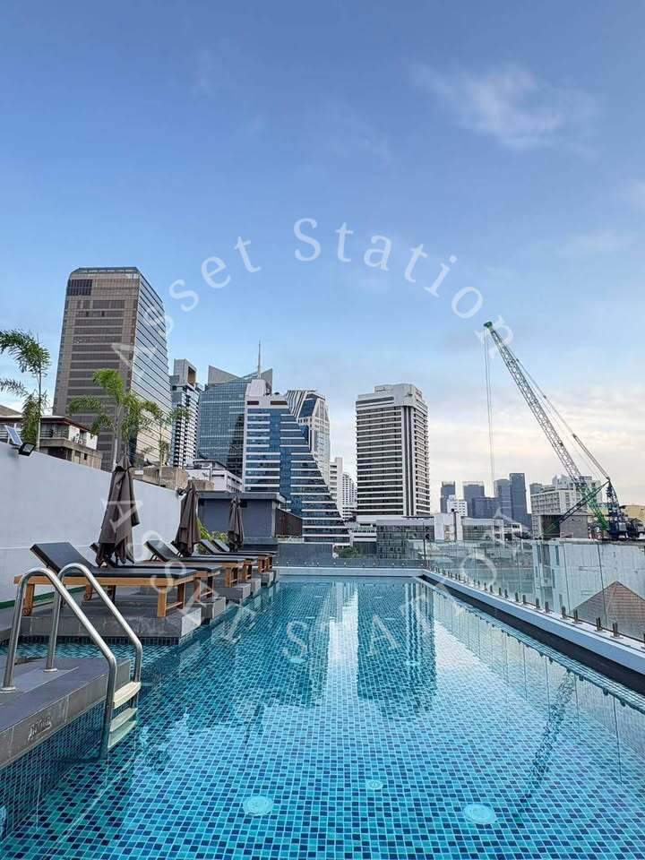 LIV @5|🚅 ใกล้ BTS นานา |Terminal 21