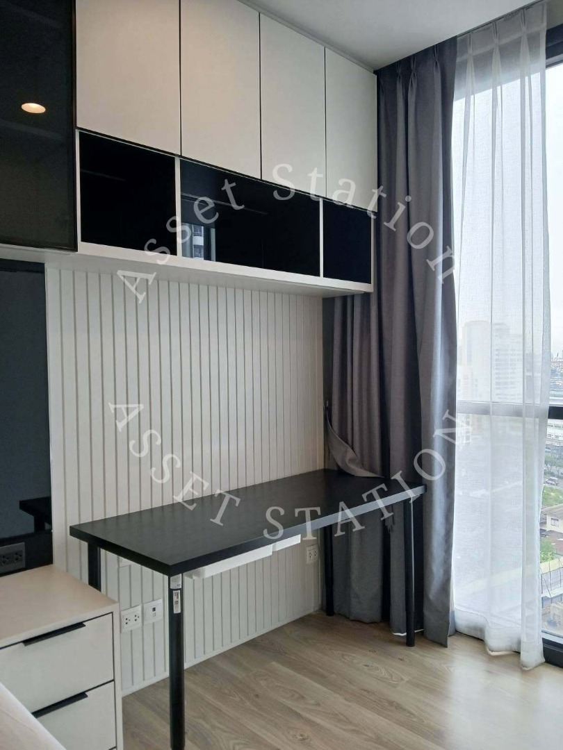 Oka Haus Sukhumvit 36 |🚅 ใกล้ BTS ทองหล่อ และ MRT สถานีศูนย์ประชุมแห่งชาติสิริกิติ์