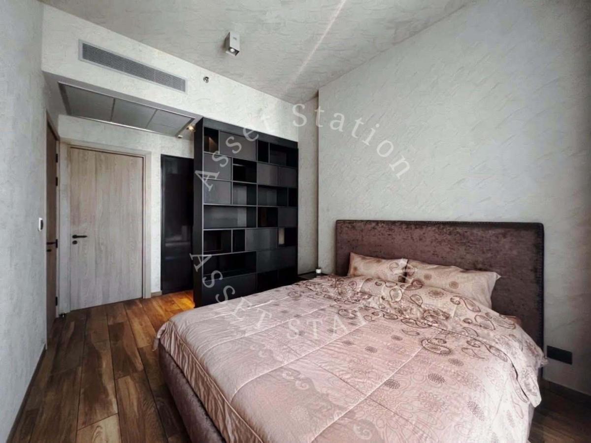 The Lofts Asoke |🚄 ใกล้ MRT เพชรบุรี และ MRT สุขุมวิท
