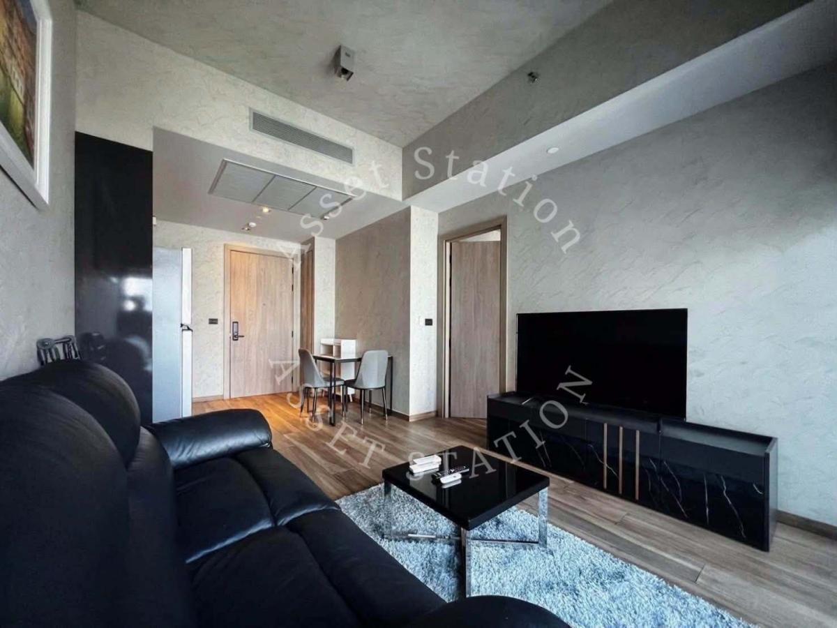 The Lofts Asoke |🚄 ใกล้ MRT เพชรบุรี และ MRT สุขุมวิท