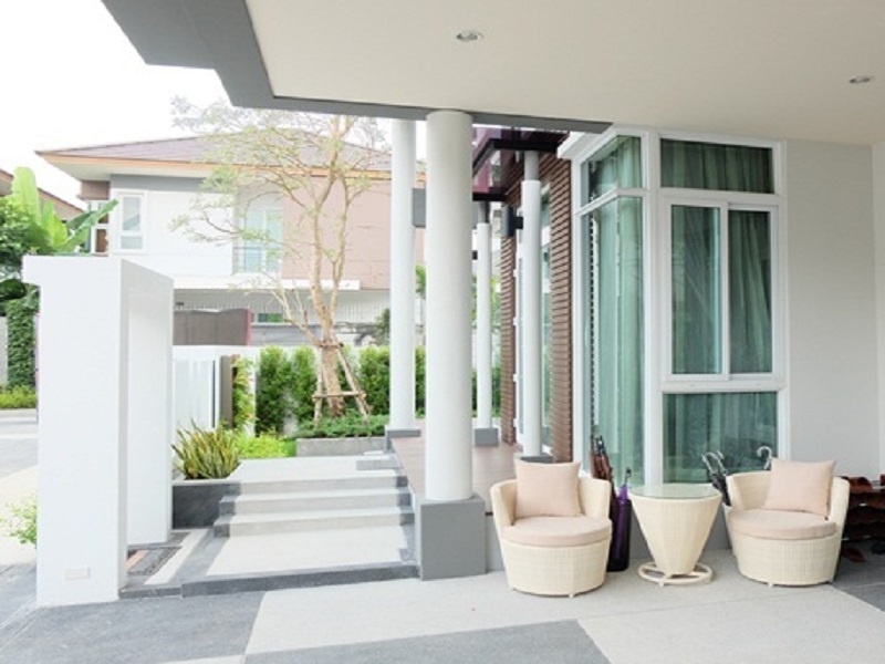 เดอะ-แกลลอรี่-เฮ้าส์-เลเยอร์