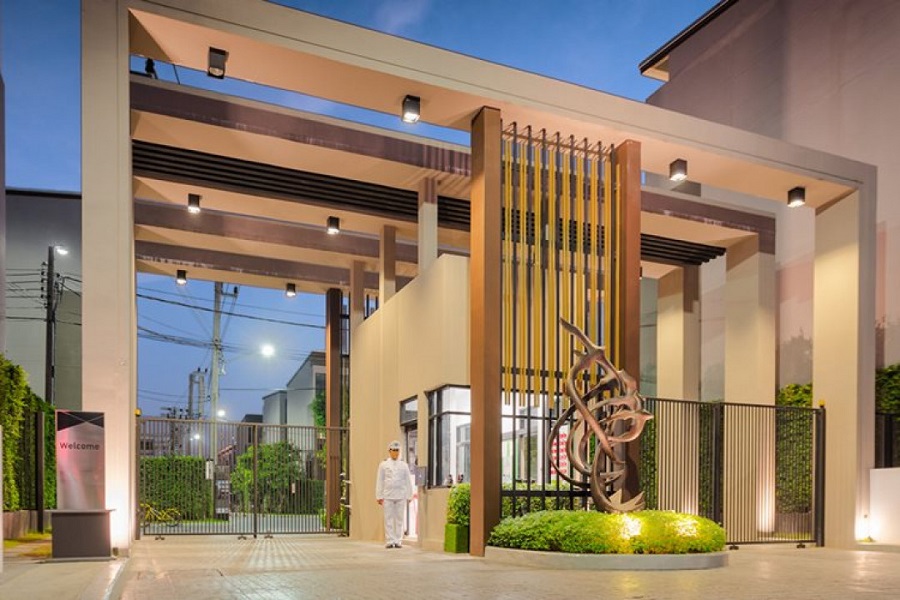 บ้านกลางเมือง-รัชโยธิน