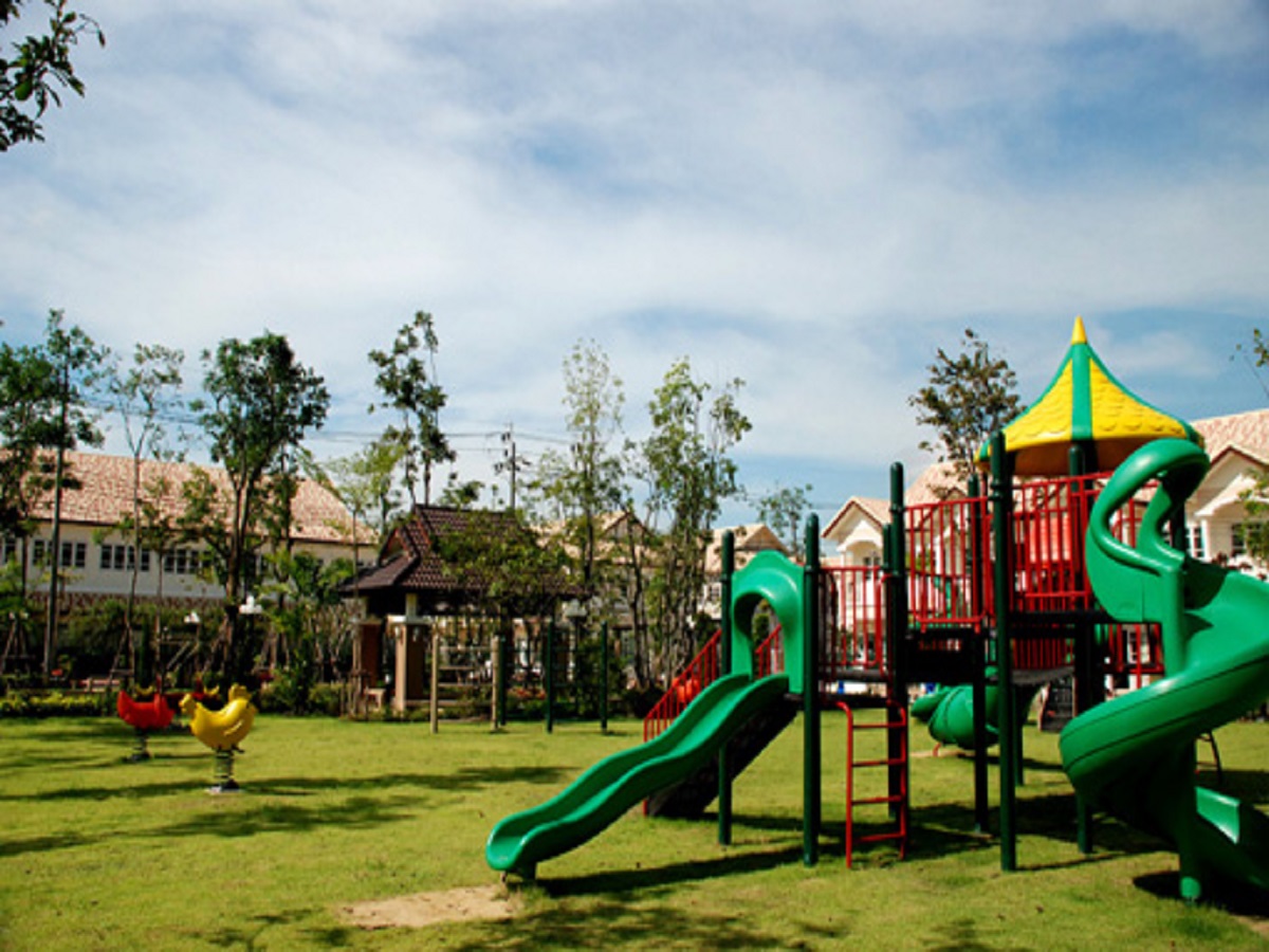 ดรีม-เพลส