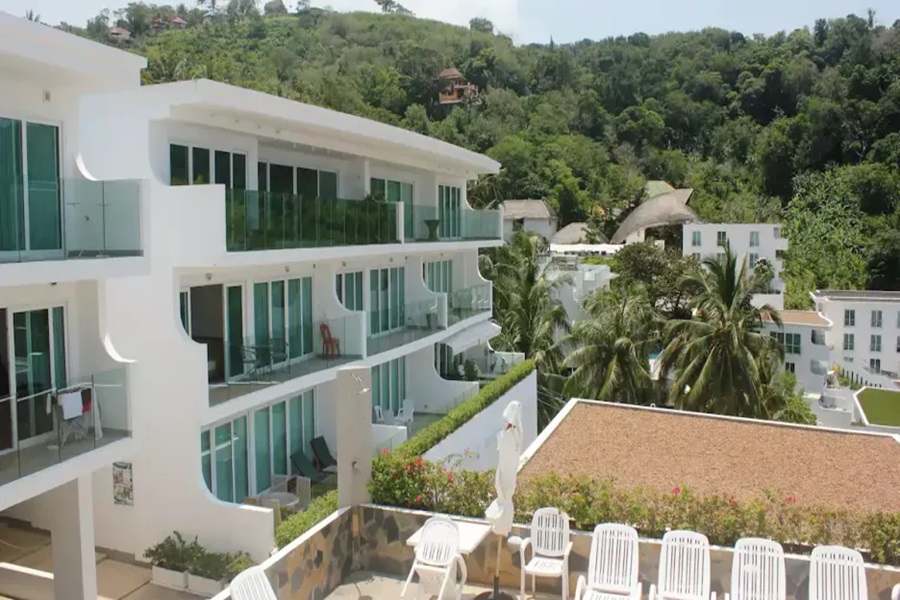 Kata-Ocean-View-Condominium